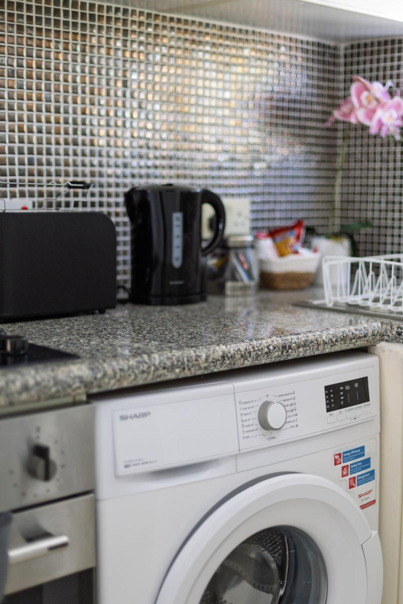 Margarita Gardens - Self Service Apartments Pafos Dış mekan fotoğraf